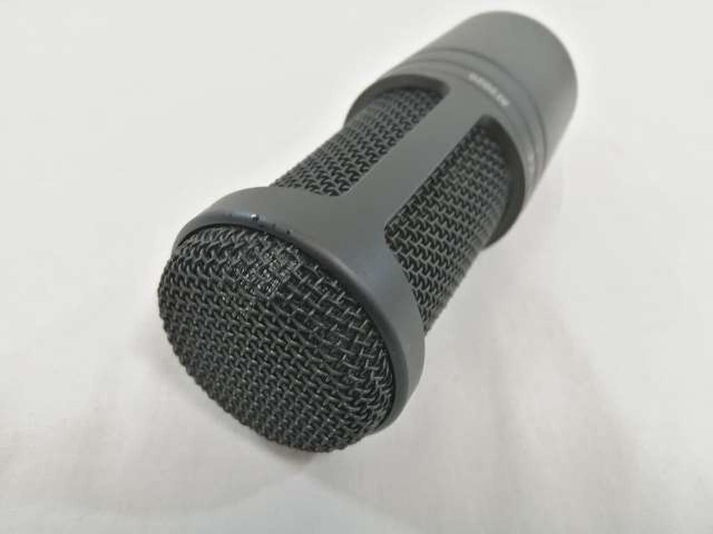 AUDIO-TECHNICA Condenser Microphone AT2020 Used
