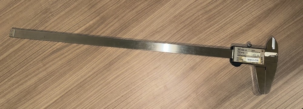 Mitutoyo 500-506-10 0-24" Absolute Digimatic Caliper