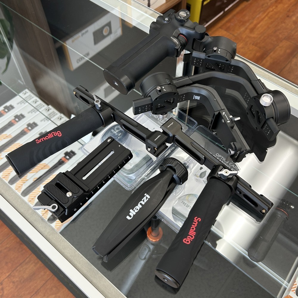 DJI Ronin SC2 with Dual Handle Handgrip *Pre-Owned*