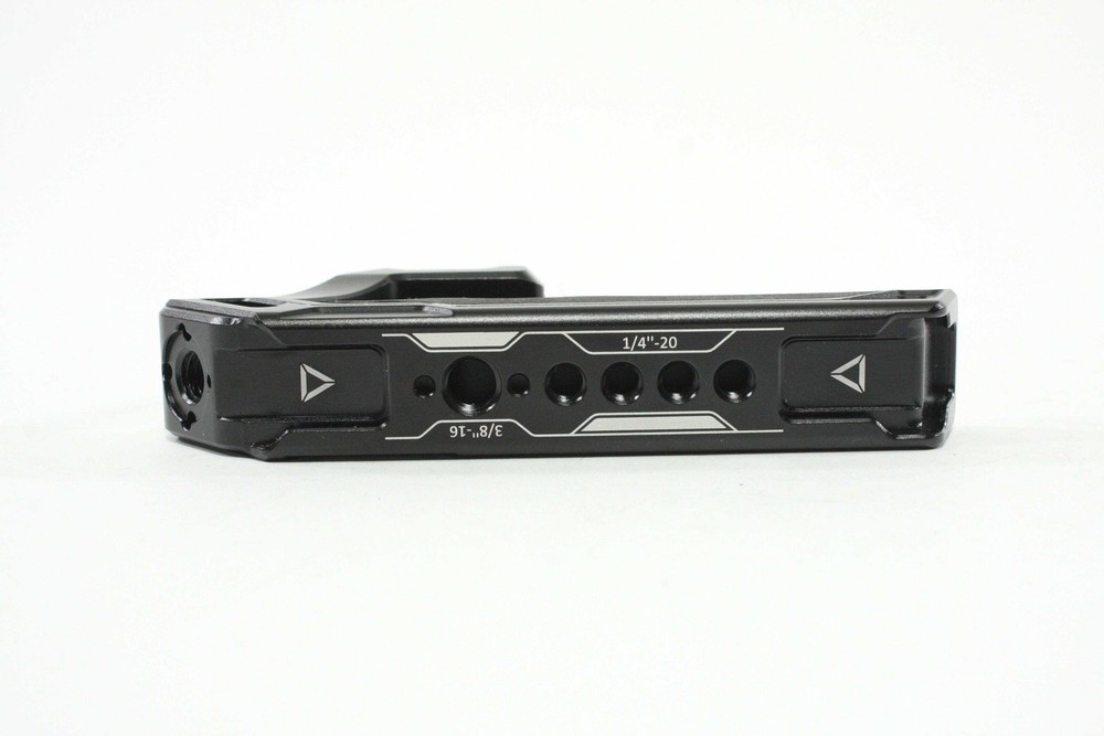 Neewer Top Handle with NATO QR
