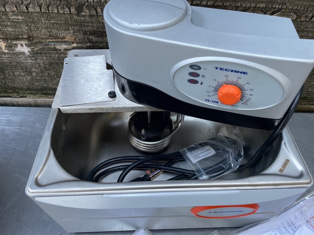 Techne TE-10A Thermoregulator Immersion Circulator with Water Bath