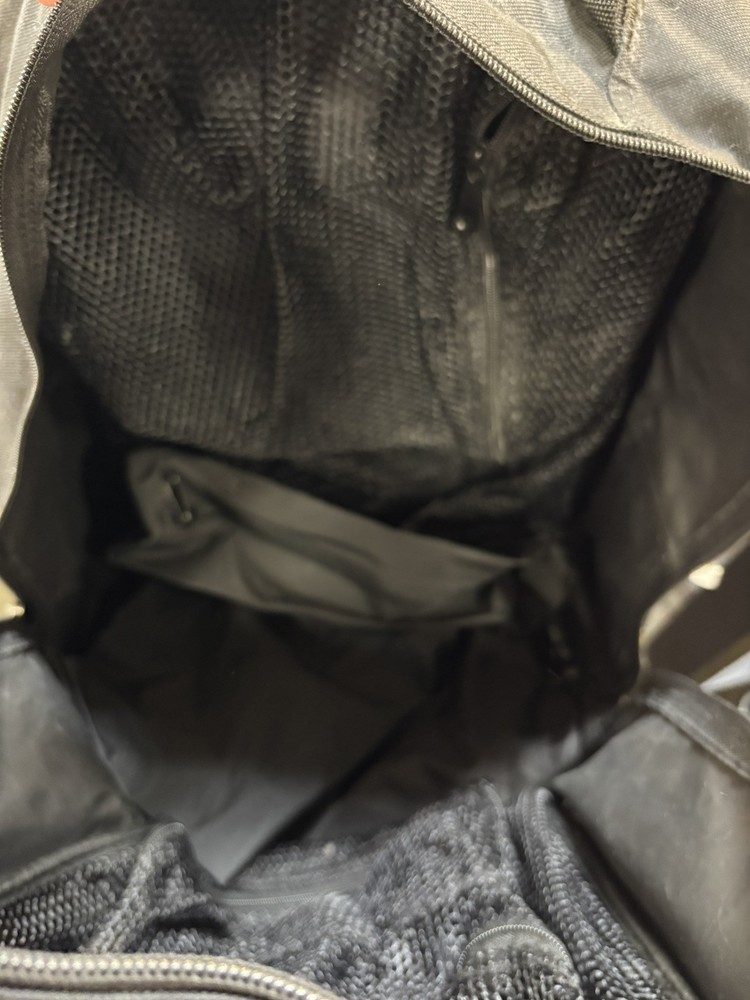 New TYR Triathlon Transition Backpack-Black/Grey-Multiple Storage Compartments