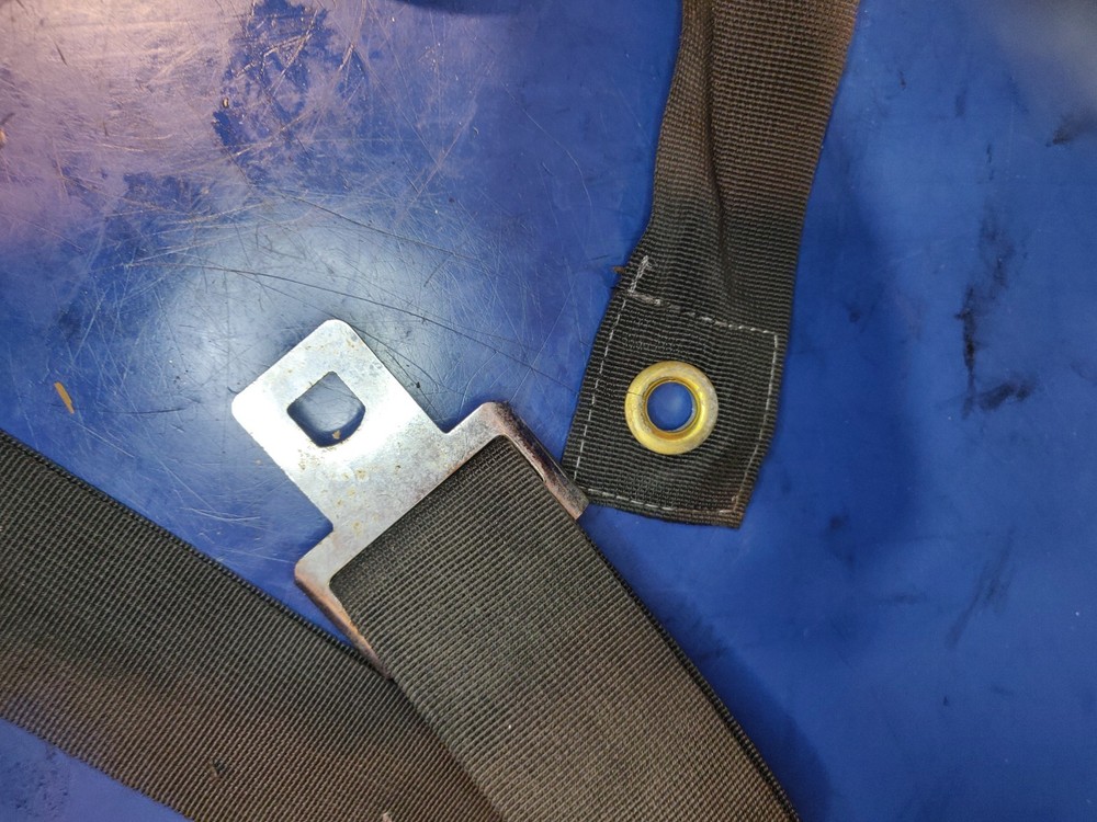 pulse 6 quickie wheelchair seatbelt