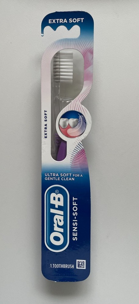Oral-B Sensi-soft Manual Toothbrushes, Extra Soft (12 Pack)