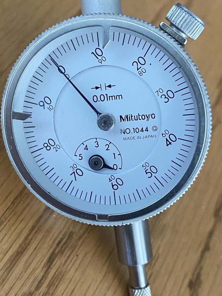 Mitutoyo 1044 Dial Indicator