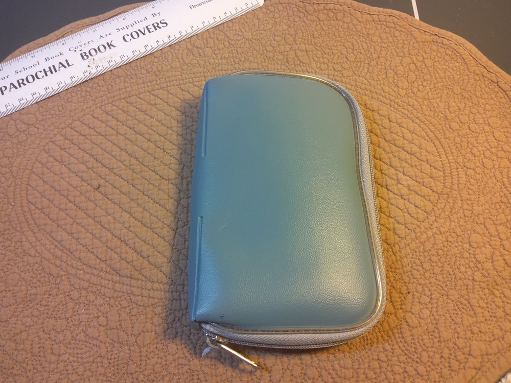 23 Crocheting Needles, Boye Set +