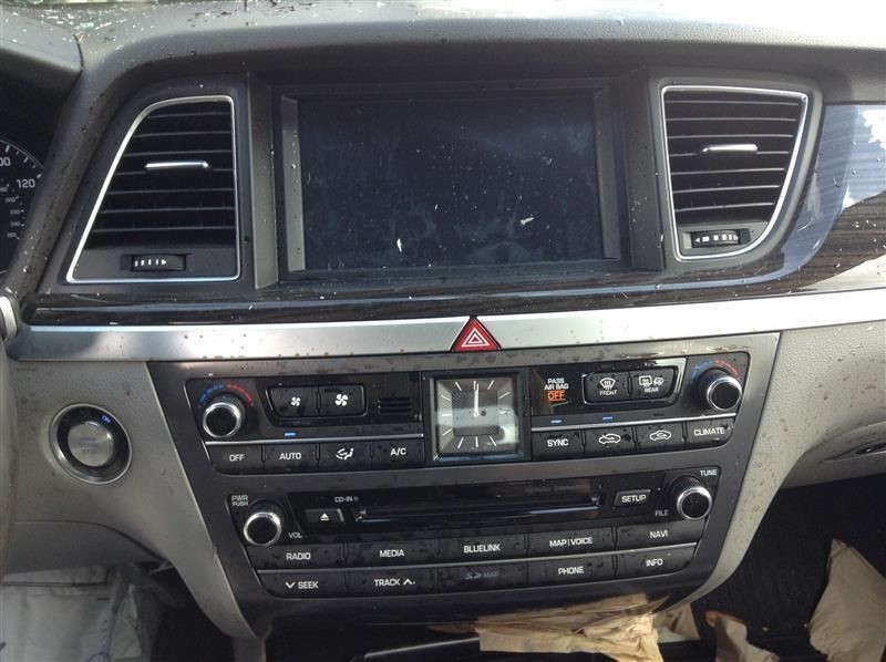 GENESIS 2015 Fuse Box Cabin 6796