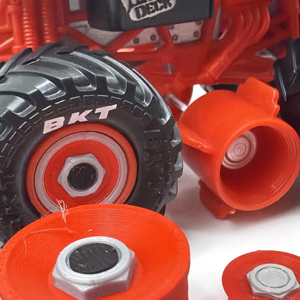 Wreck Deck Custom BLACKBOX 3D Printed Skate Wheel Inserts for Spin