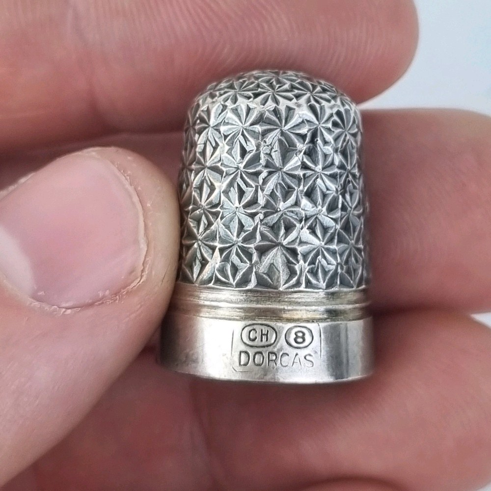 Charles Horner "Dorcas" Silver & Steel Thimble Size 8