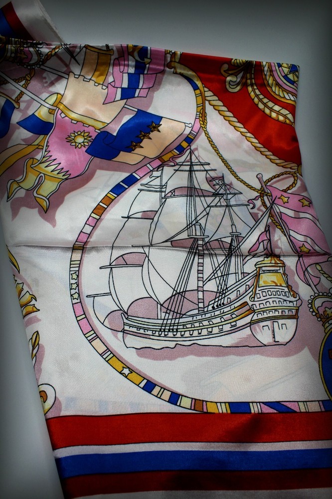 "Double M Milano" Square Royal Navy Scarf