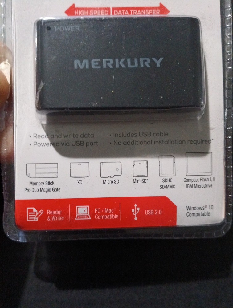 Merkury Universal 33-In-1 Multi-Card Reader/ Writer (MI-MSR35) -USB 2.0 Reader