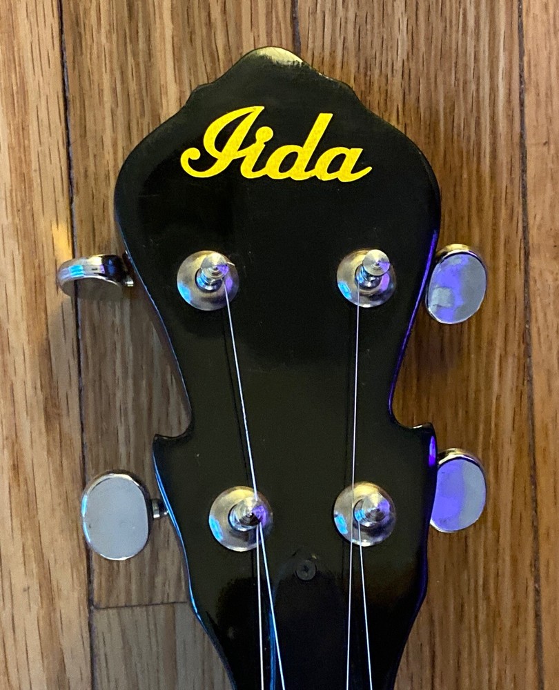 Aida 5- Strings Banjo / Sold As-Is/Read