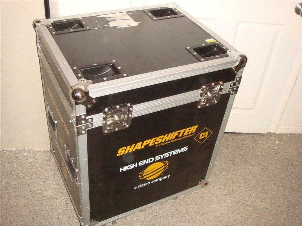 HEAVY DUTY ROAD CASE W WHEELS FOR HIGH END SYSTEMS SHAPESHIFTER -READ!