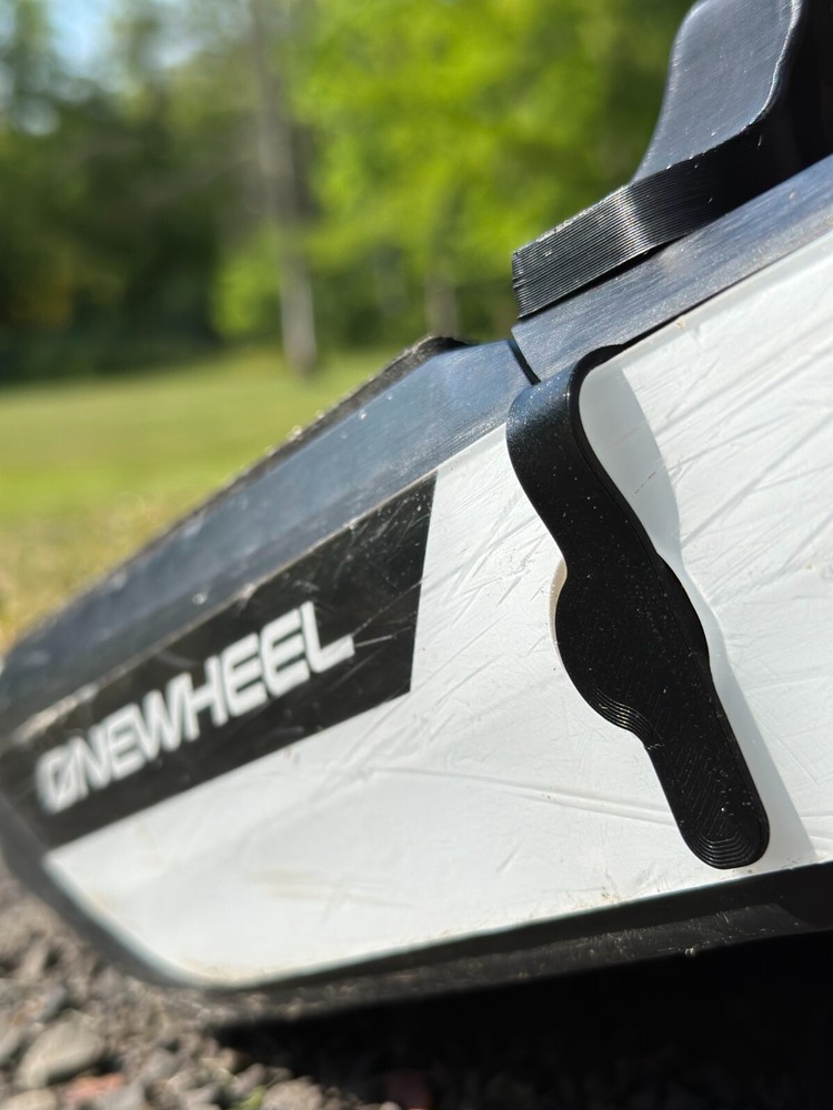 OneWheel GT / GTS Tethered Charger Plug