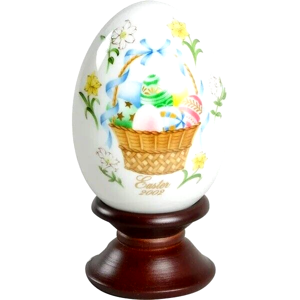 Noritake Easter Egg 2002 Limited Edition 32ND Stand Bone China M120 "NEW IN BOX"