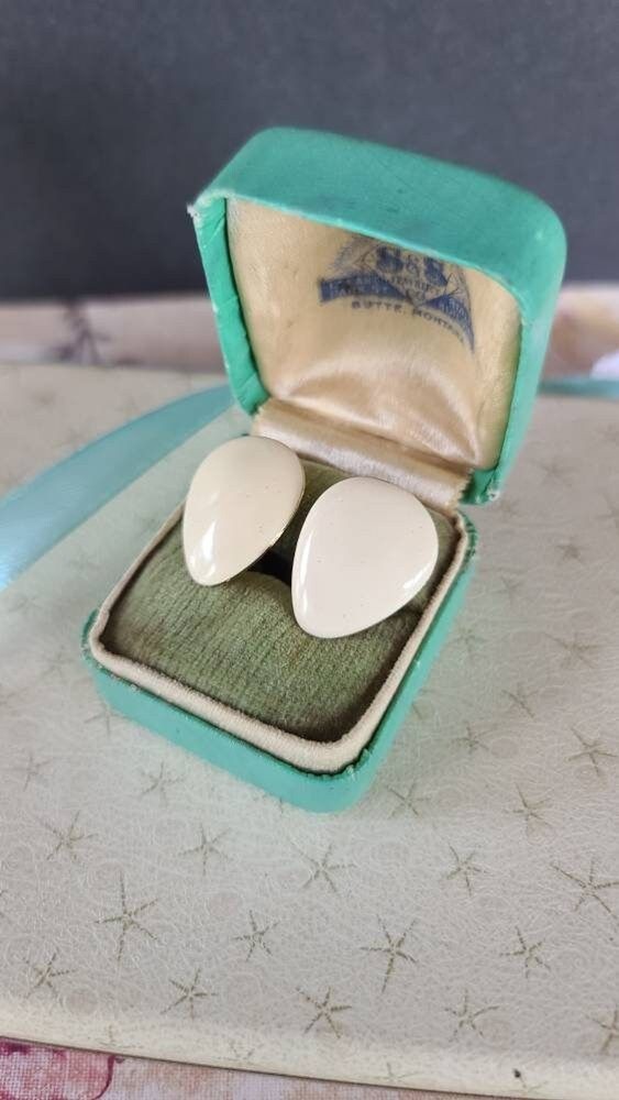 Beige Enamel Clip-on Earrings