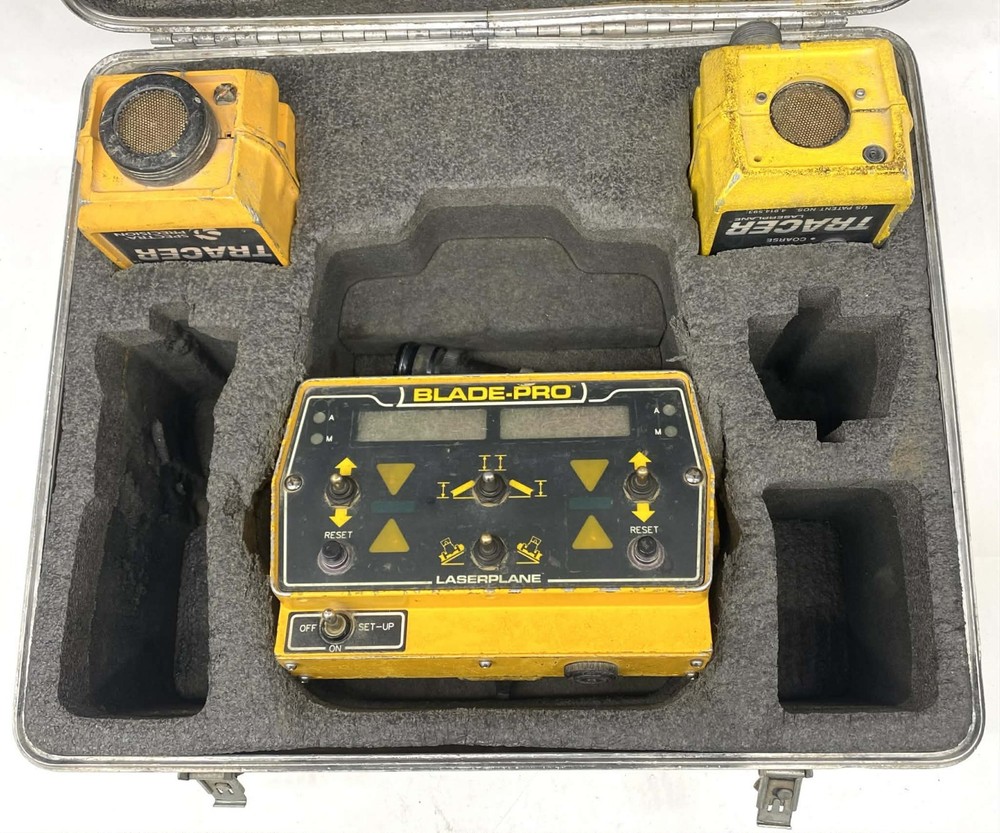 Spectra Physics LaserPlane Blade-Pro 0365-2000 Control Panel & Tracers•