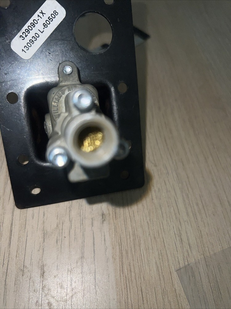 Freightliner/ Chelsea PTO Dash/Console Switch 3290901X