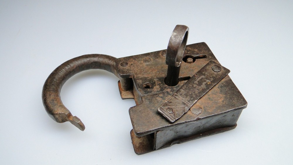 Antique Handmade Padlock #11 with Lock Key