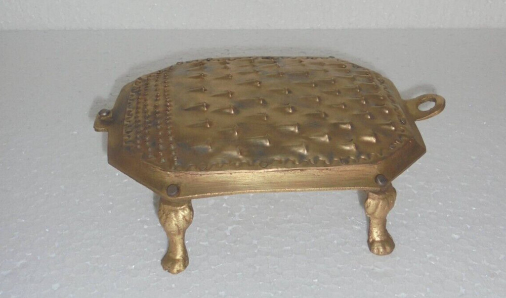 Vintage Brass Unique Shape Handcrafted Fine Quality Kitchenware/Grater