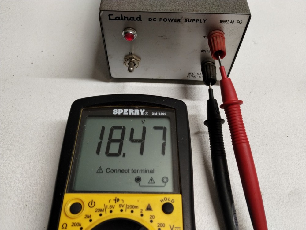 Calrad DC Power Supply Model 45-742