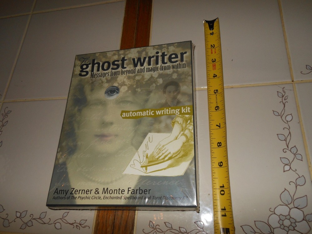 THE GHOST WRITER- AUTOMATIC WRITING KIT "MESSAGES FROM BEYOND"