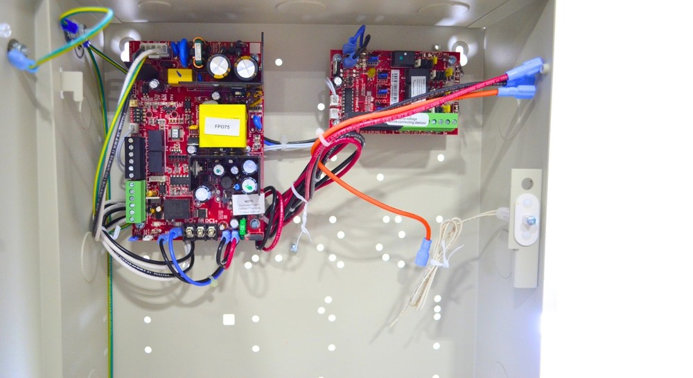 Software House PSX-75-C4PE1 single voltage power system