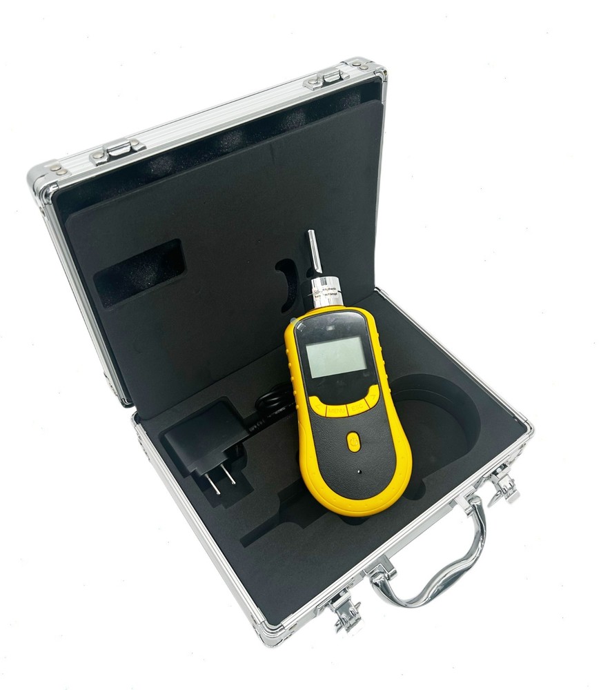 Digital Hydrogen Gas Detector Built-in Pump with 0-2000ppm Linear Error ≤ ±1%