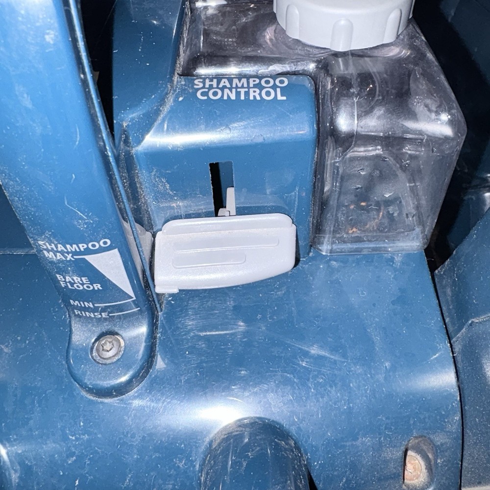 Carpet Cleaner EUREKA ATLANTIS Deep Stream Extractor Teal Compact Model 2591A
