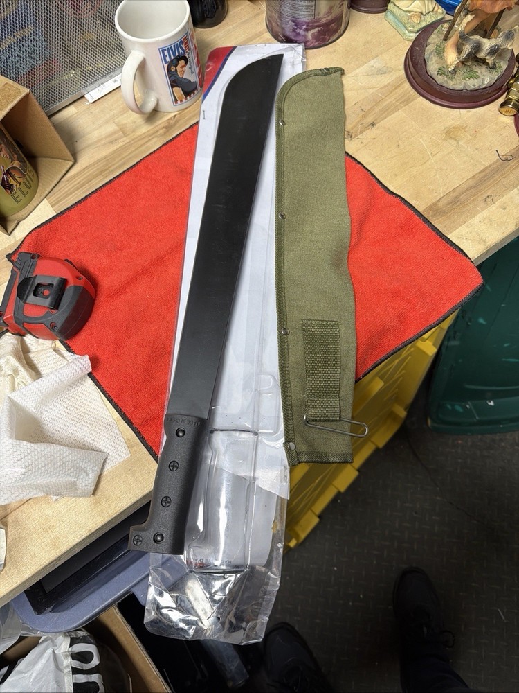 Coleman Machete with Sheath Fixed Blade Camping Tool New Open Box