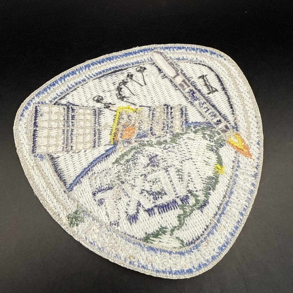 AUTHENTIC Iridium NEXT Launch-1 SPACEX FALCON 9 USAF VAFB COMM SATELLITE PATCH