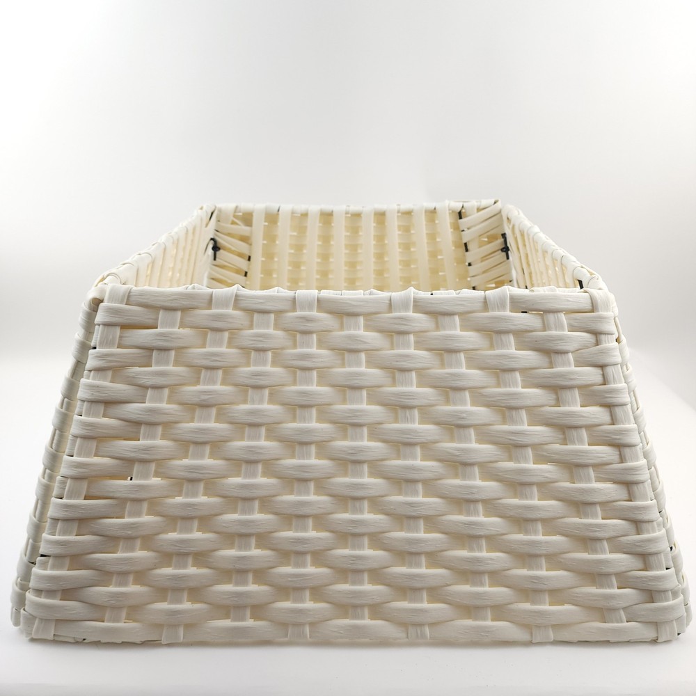 Bethlehem Lights Square Wicker Christmas Tree Collar in White