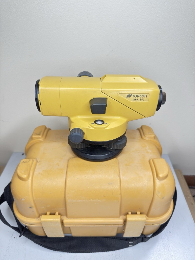 TOPCON AT-B2 AUTOMATIC LEVEL, SURVEYING