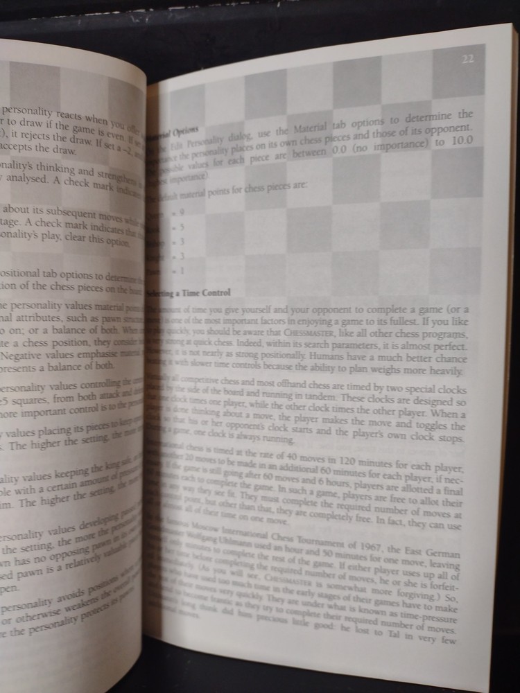 Chessmaster 7000  User Manual for Chess Program Very Good Condition