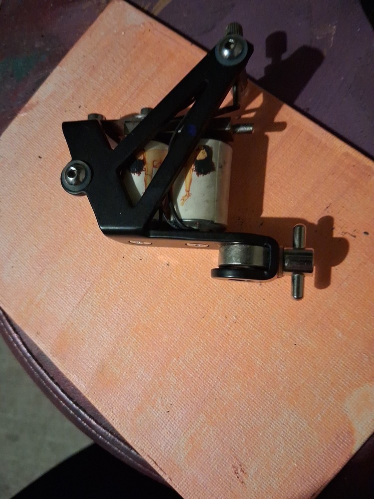 tattoo machine