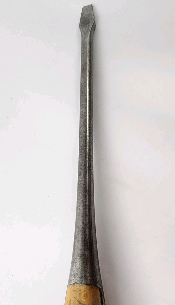 Vintage 16" Perfect Handle Screwdriver