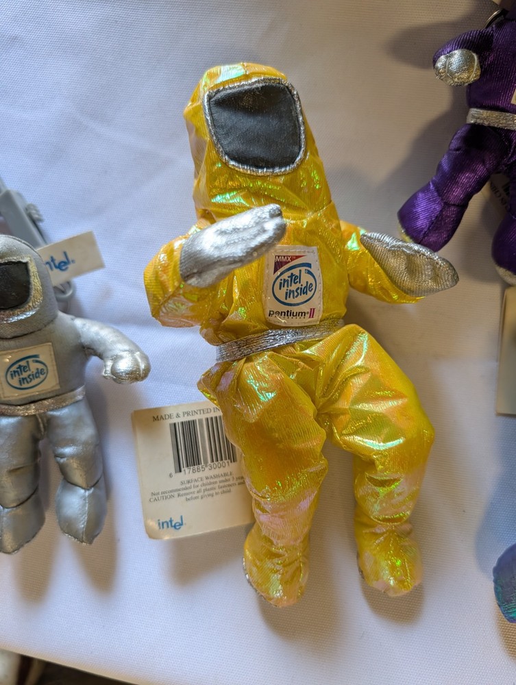 Intel Bunny People Lot