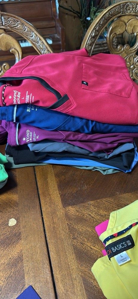 Scrubs & Beyond Large & Xl Tops ALL- Medium Bottoms 29 Sets+1jacket BUNDLE