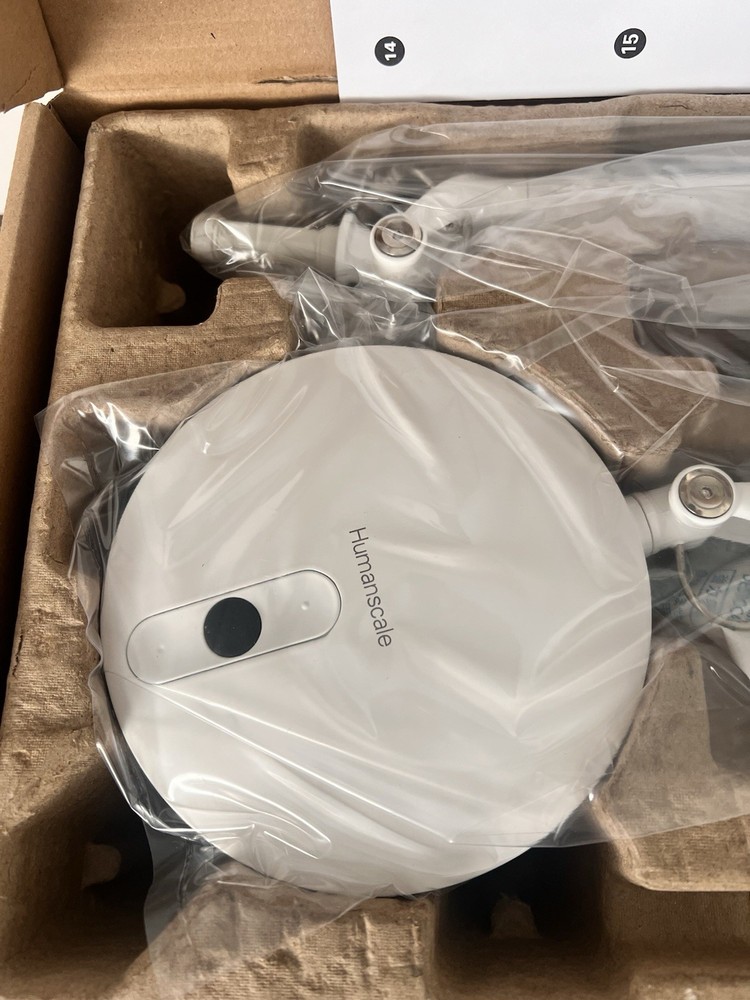 Humanscale Disc Task Light W/tech Charging base- White open-box, New