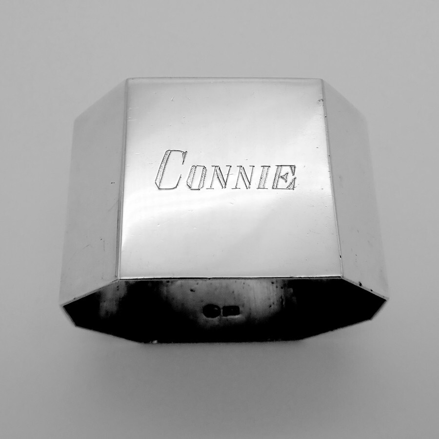 Octagonal Napkin Ring 900 Silver Mono Connie