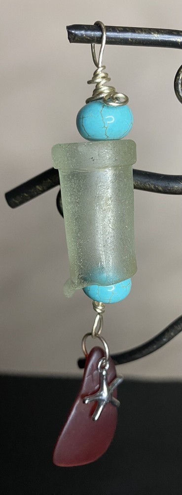 Dorothy Englander Beach Class Work Pendant