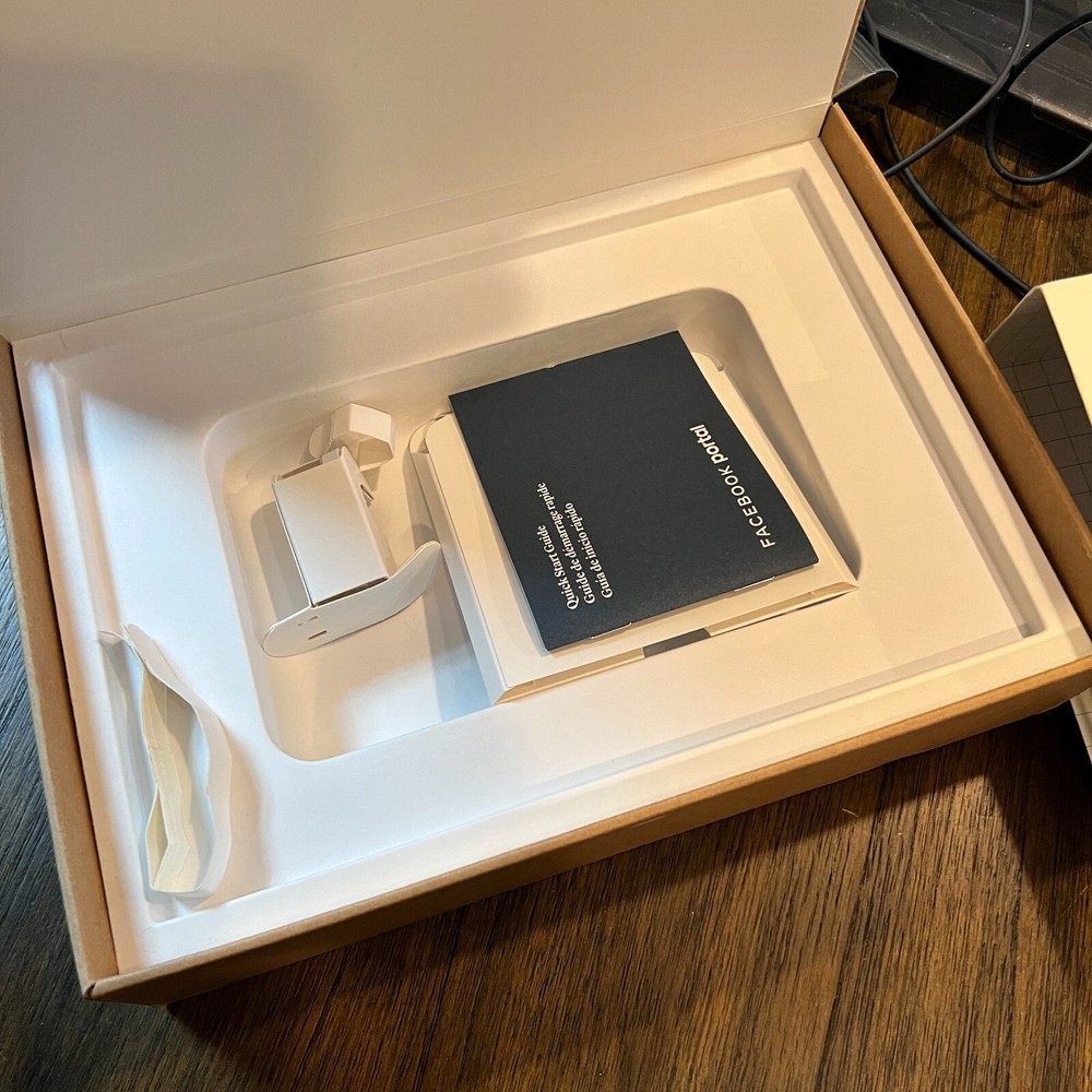 Facebook Portal Smart Video Calling, 10” Touch Screen Display, Black open box