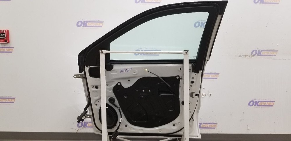 25 CHEVY SILVERADO 1500 BASE DOOR FRONT RIGHT PASSENGER WHITE EXTENDED CAB
