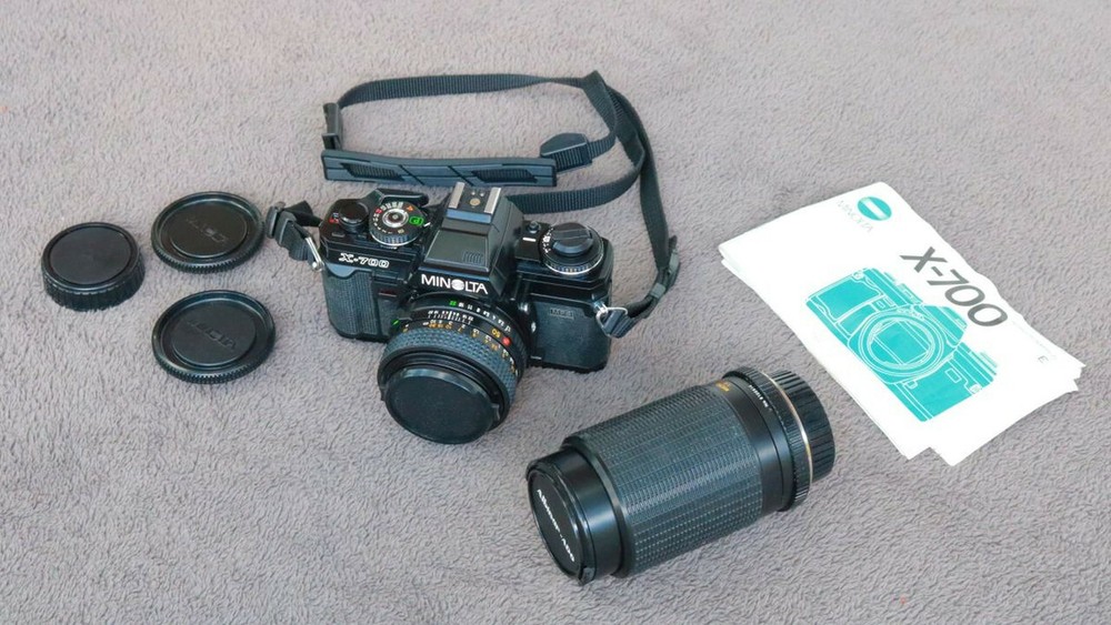 Minolta X-700 body with lenses HF