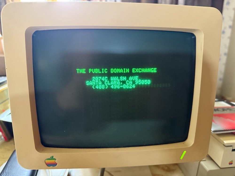 Apple 2 software: PUBLIC DOMAIN EXCHANGE - Yo Yo Duck - 5.25 disk