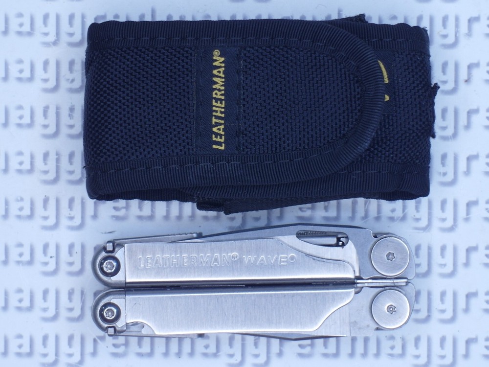 NTSA (2010) LEATHERMAN WAVE NEEDLENOSE MULTI-TOOL w/NYLON SHEATH