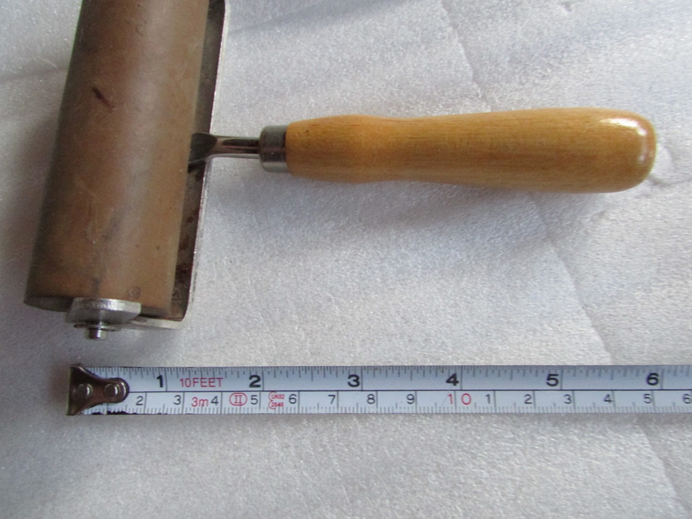 Vintage 4" Long Speedball Roller BRAYER