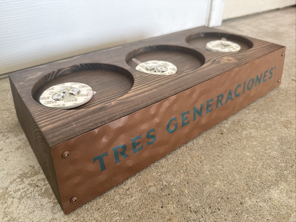Tres Generaciones Bottle Glorifier Solid Wood
