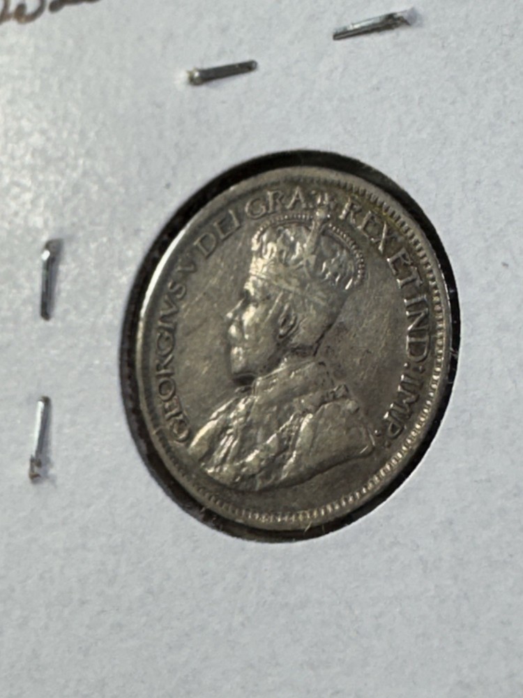 1918 Canada 10 Cents Silver Coin Cleaned