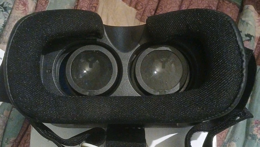 B NEXT VR Headset